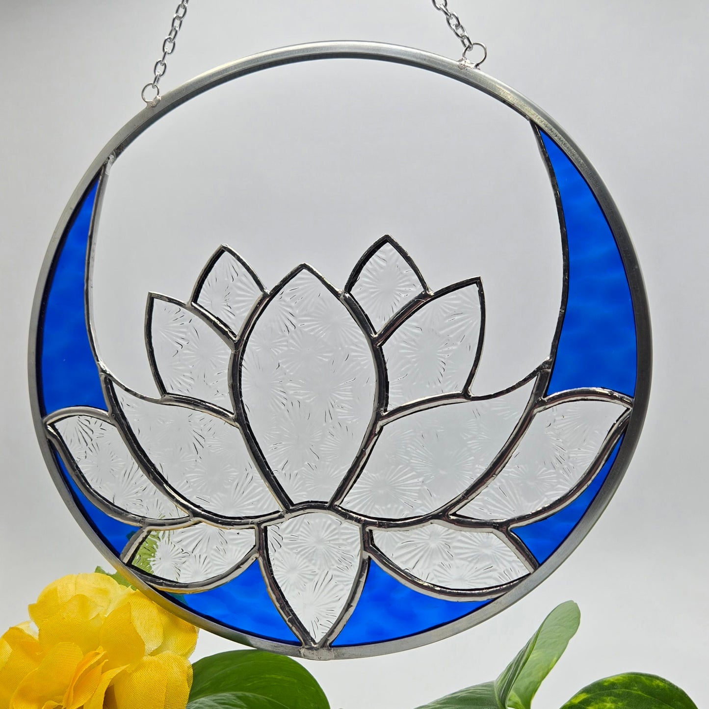 Hanging Lotus